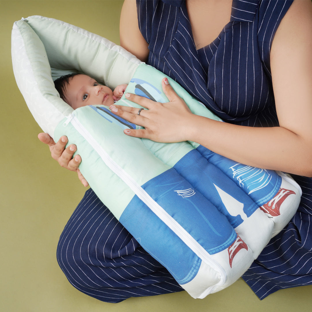 Organic  Carry Nest -  Urban Baby